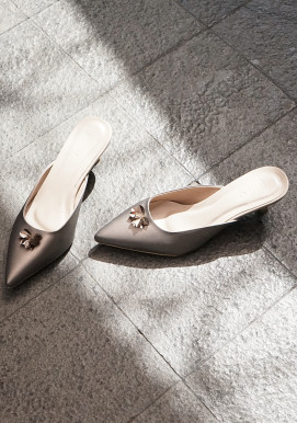 KEA HEELS ANTIQUE BRONZE KEA HEELS ANTIQUE BRONZE